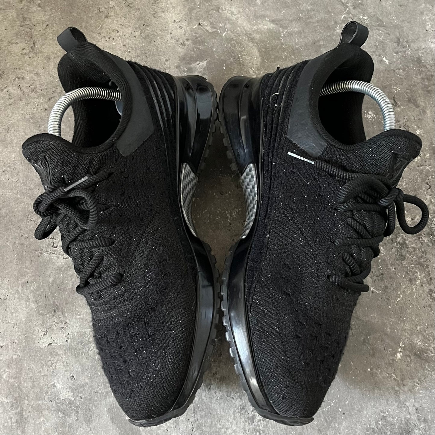 Louis Vuitton VNR - Uk 7 (Fit 8)