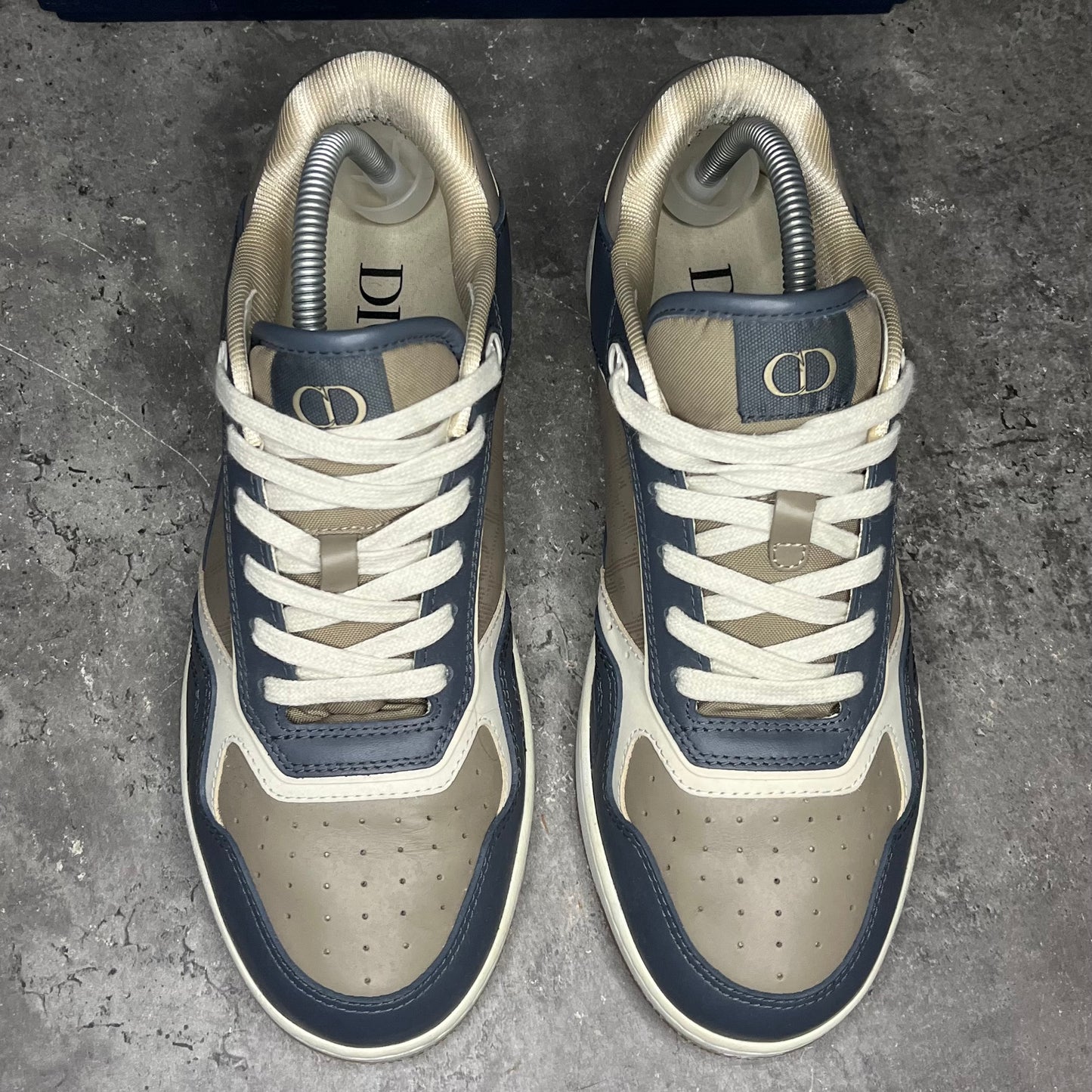 Dior B27 - Uk 7.5 (Fit 8/8.5)