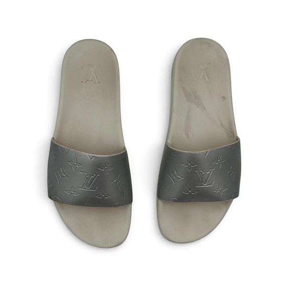 Louis Vuitton Monogram Slides White/Silver - UK 8 (Fit 9)