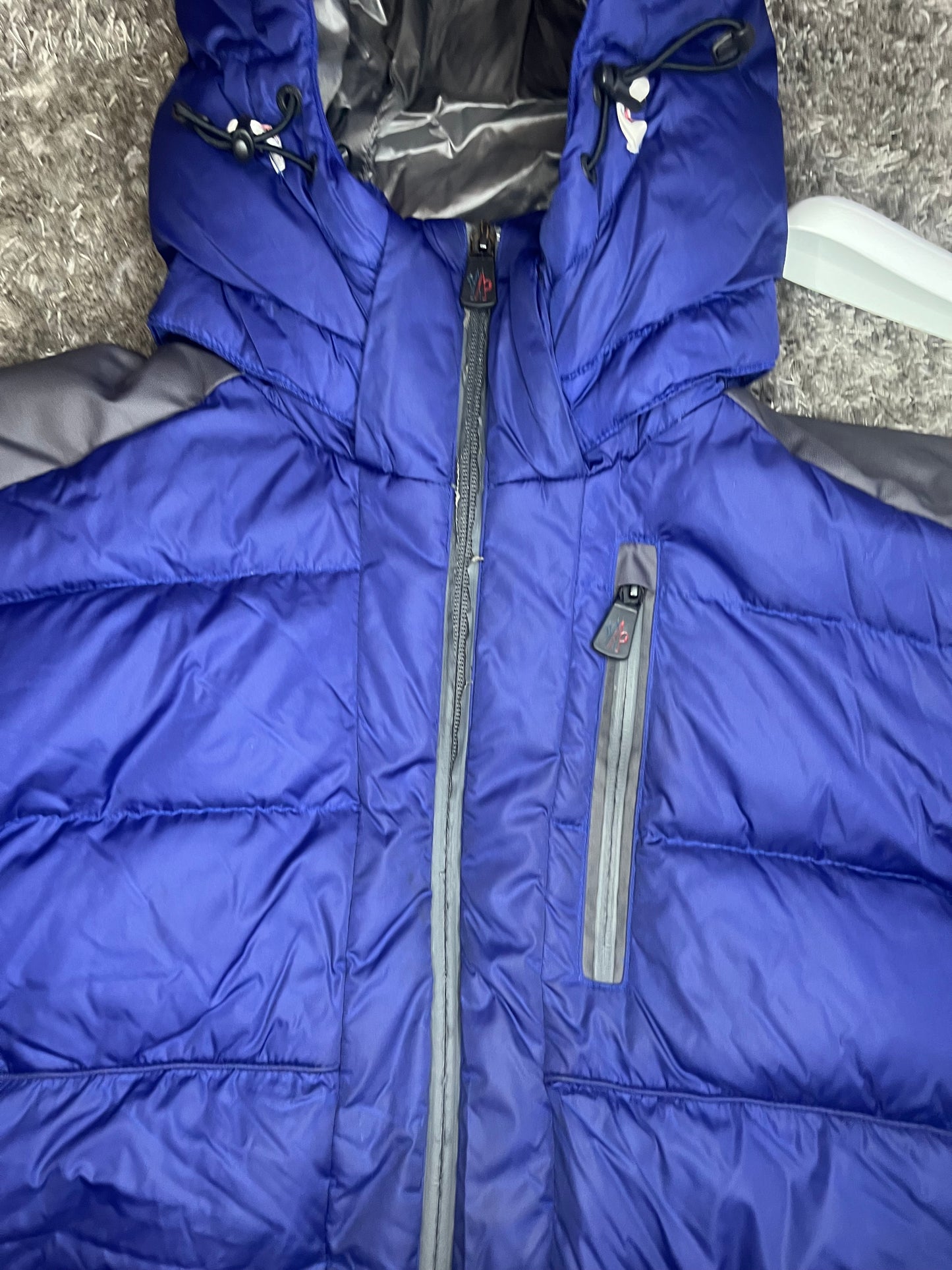 Moncler Grenoble - Fits Medium