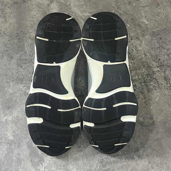 Dior B22 - Uk 7 (41)