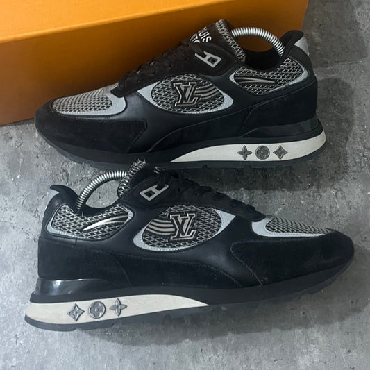 Louis Vuitton Runaway - Uk 7 (Fit 8)