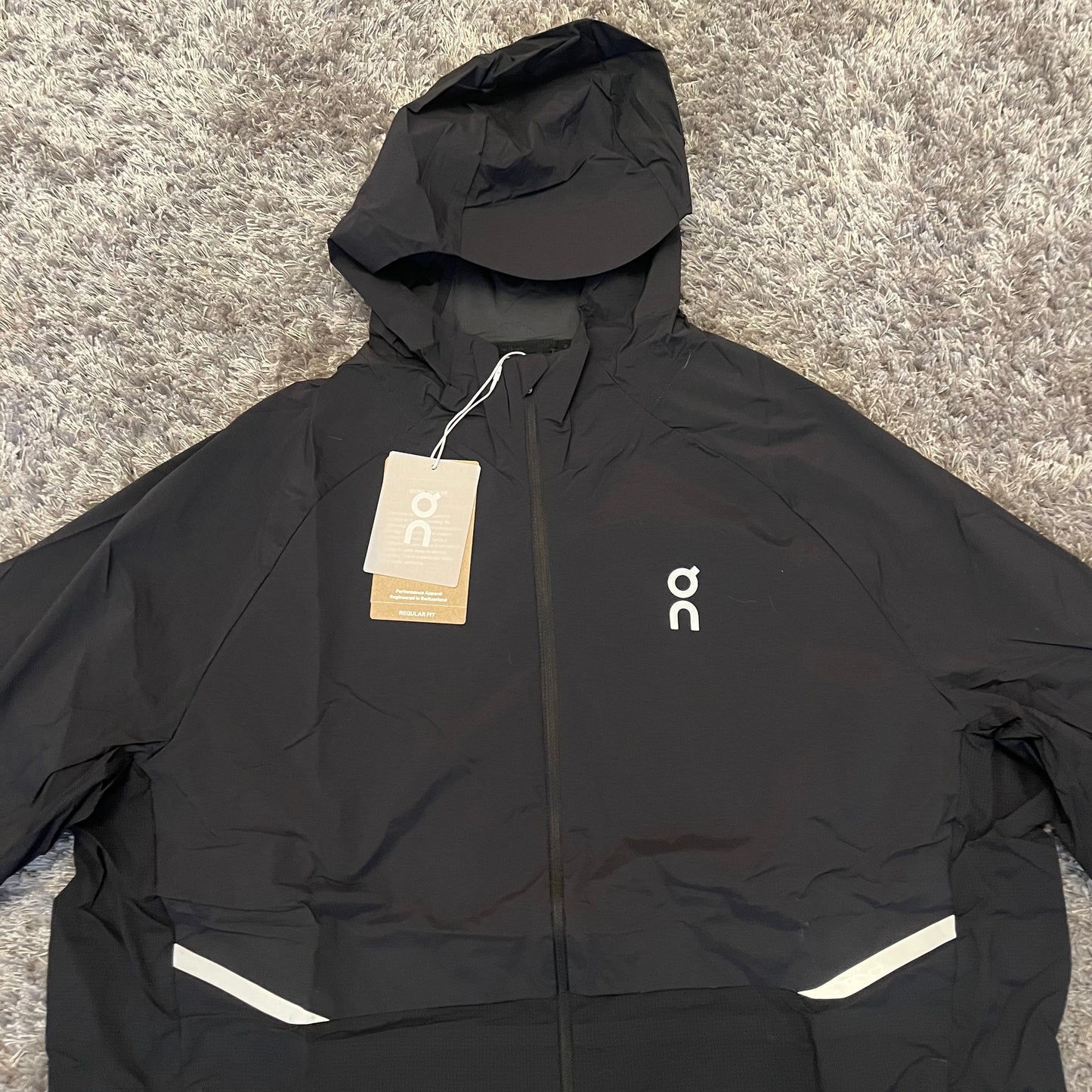 On Running Core Jacket - Small/Medium/Large