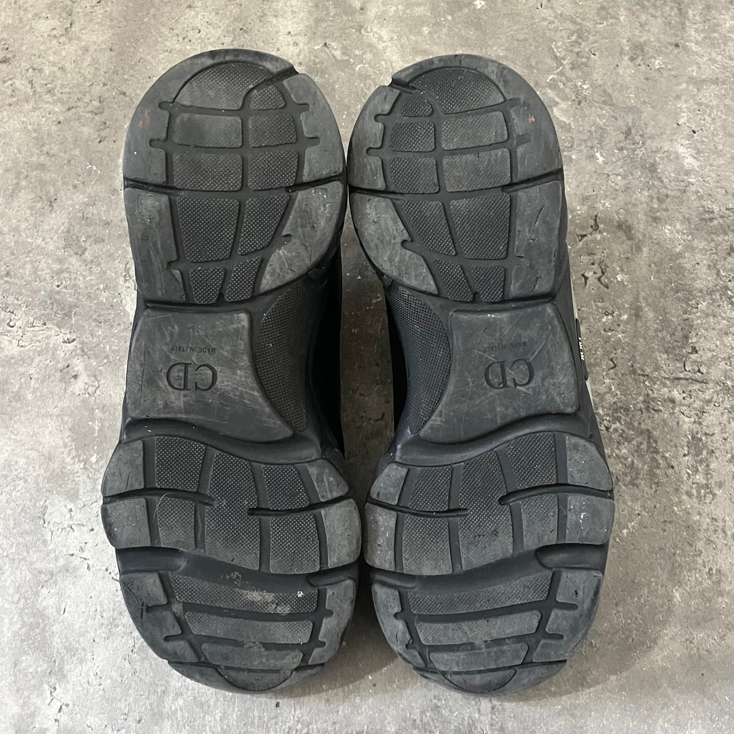 Dior B22 - Uk 8 (42)