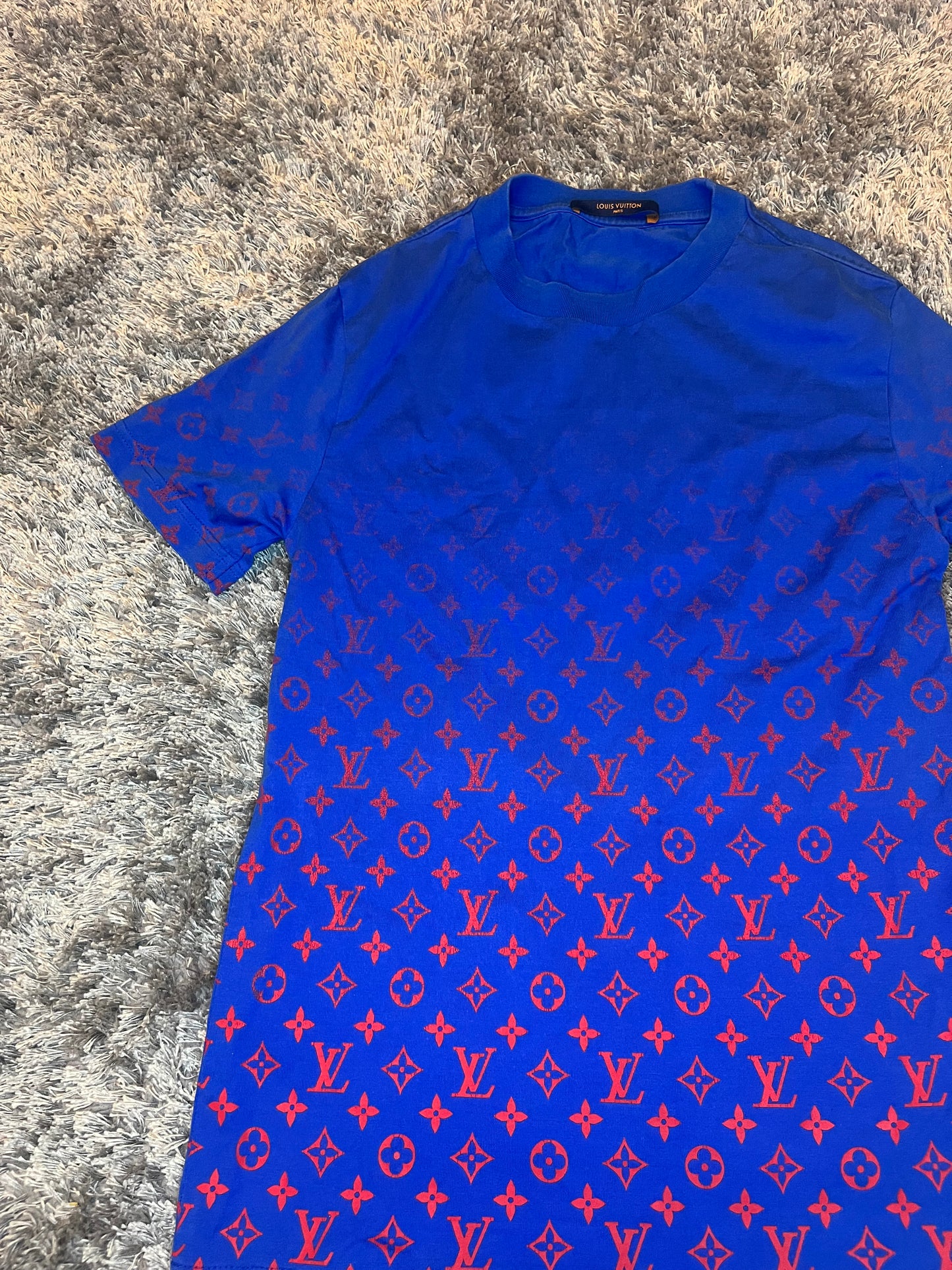 Louis Vuitton Monogram Tee - XXS