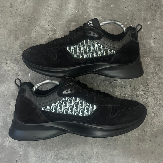 Dior B25 - Uk 7.5 (Fit 7.5/8)