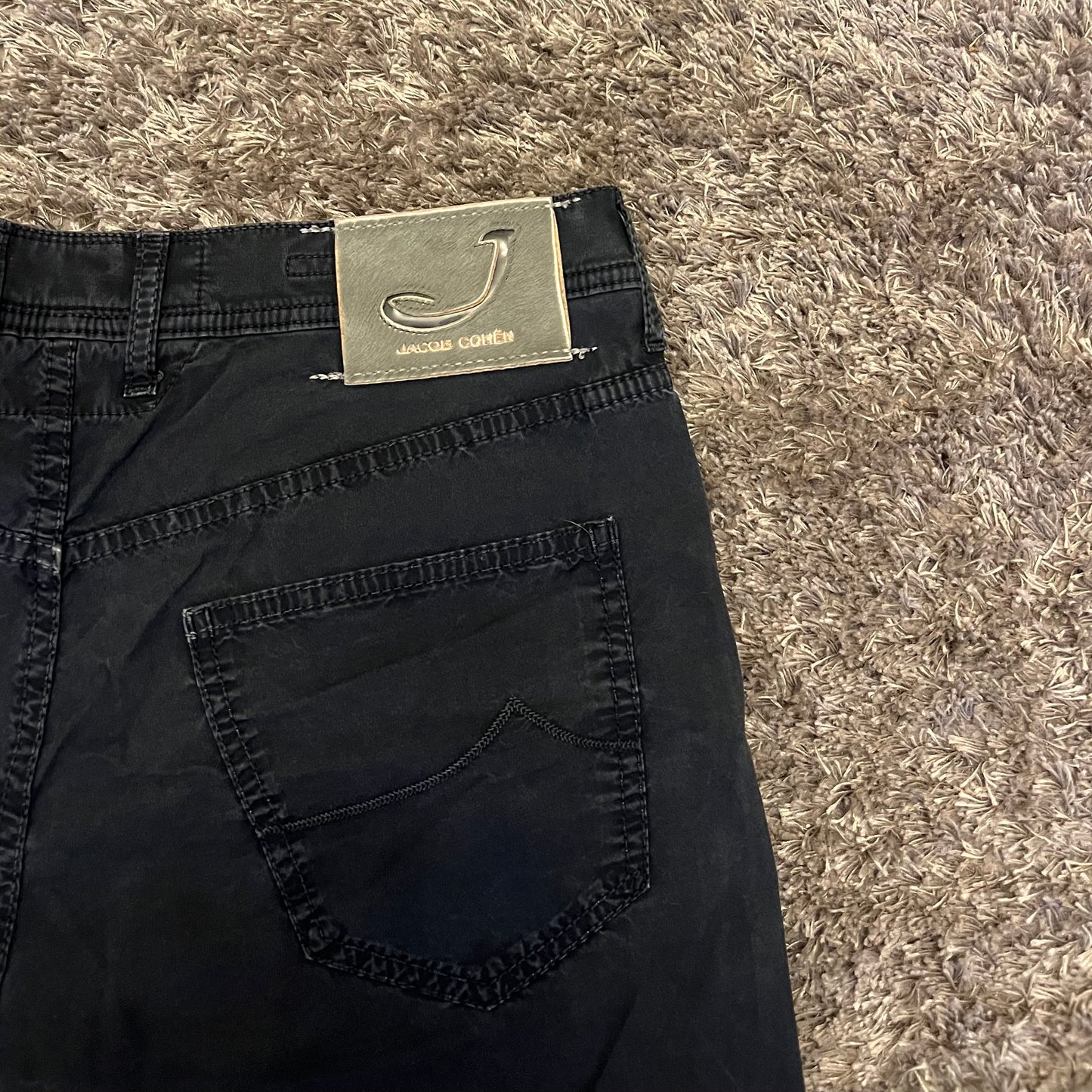 Jacob Cohen Shorts - Size 32