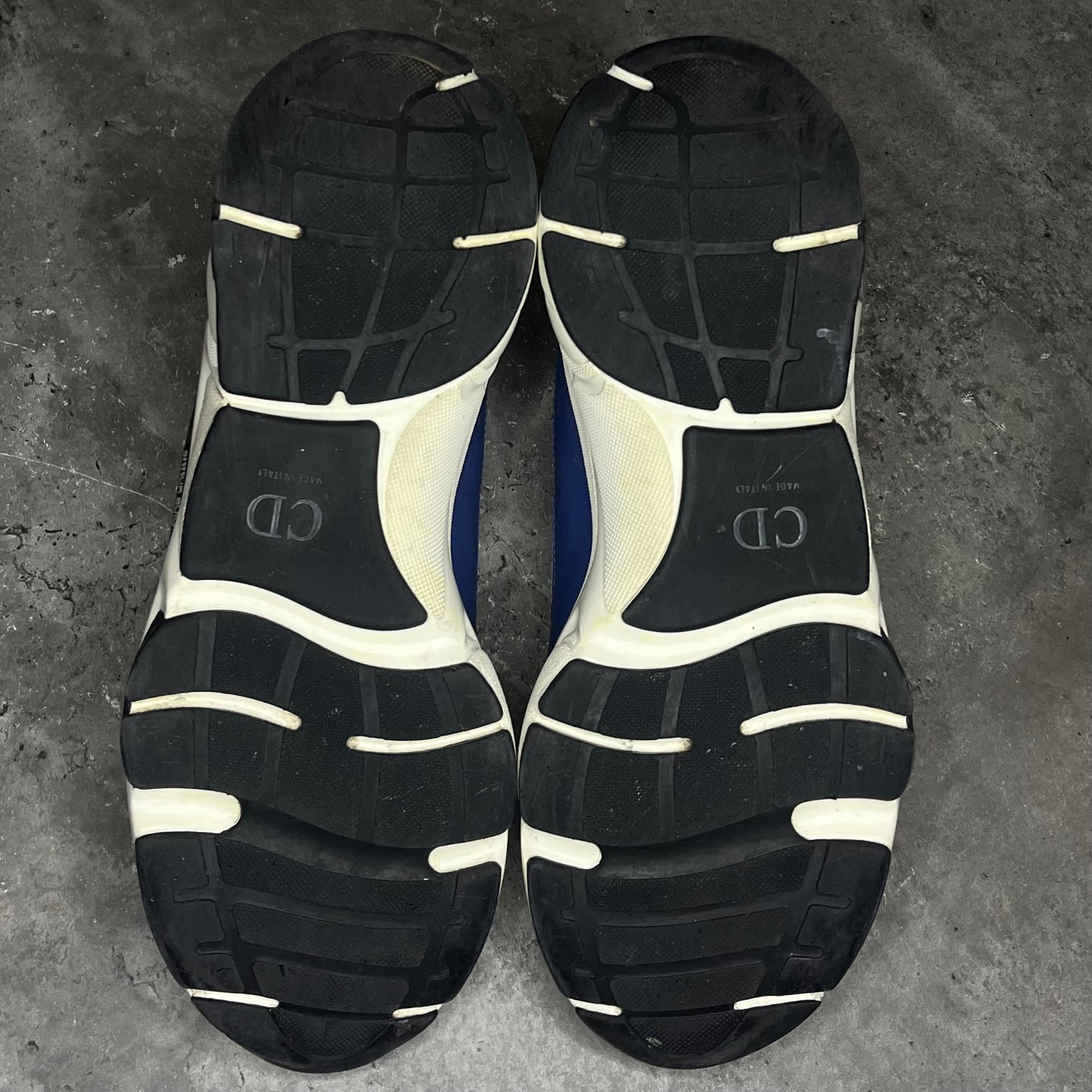 Dior B22 - Uk 10.5 (44.5)