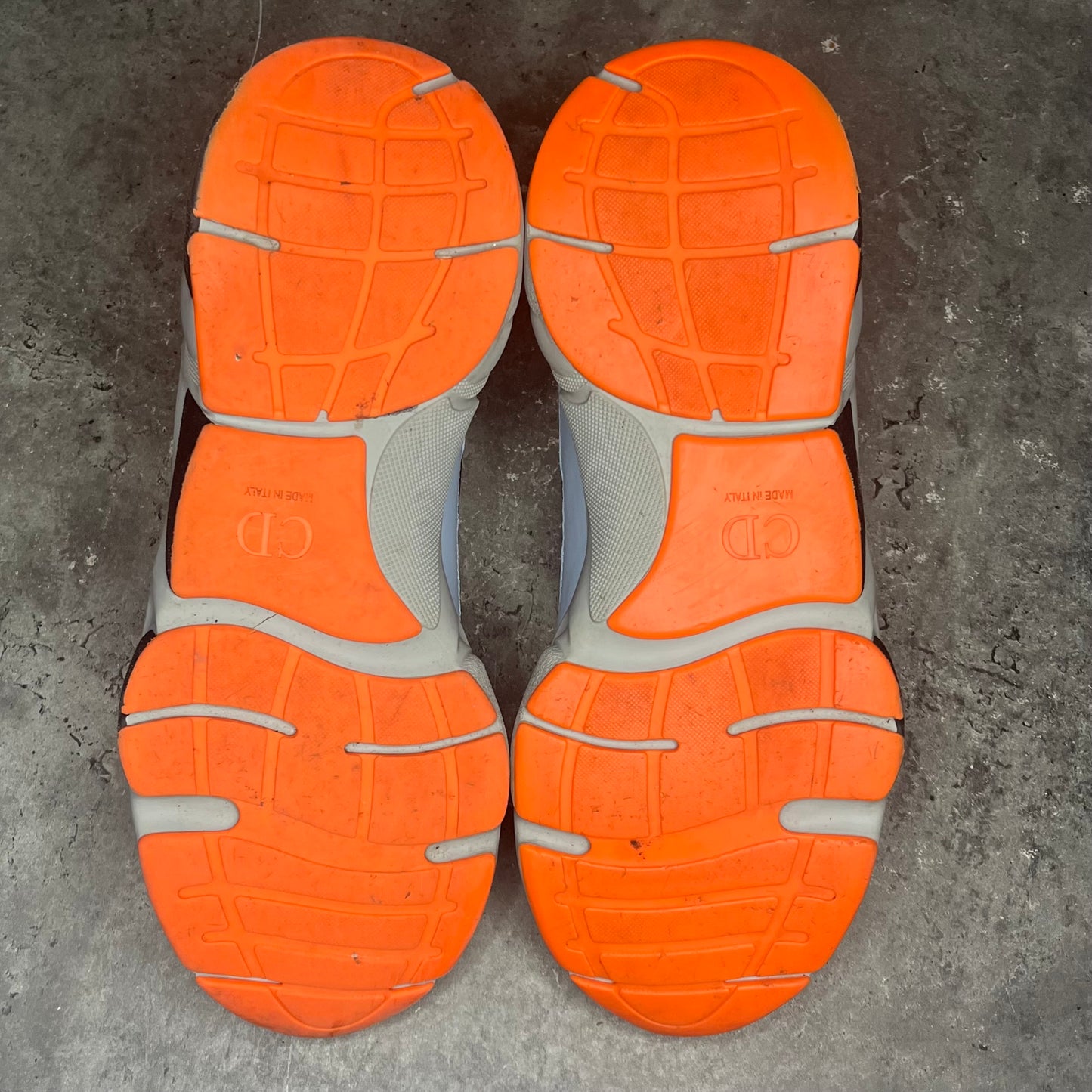 Dior B22 - Uk 8 (42)