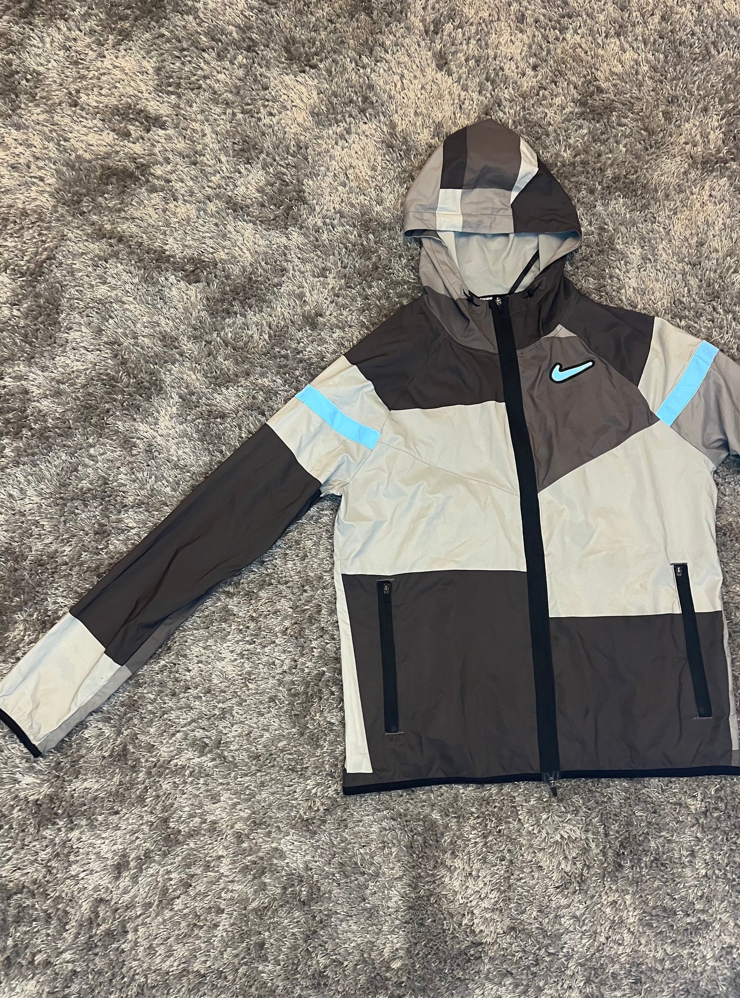 Nike Jacket Grey - Small