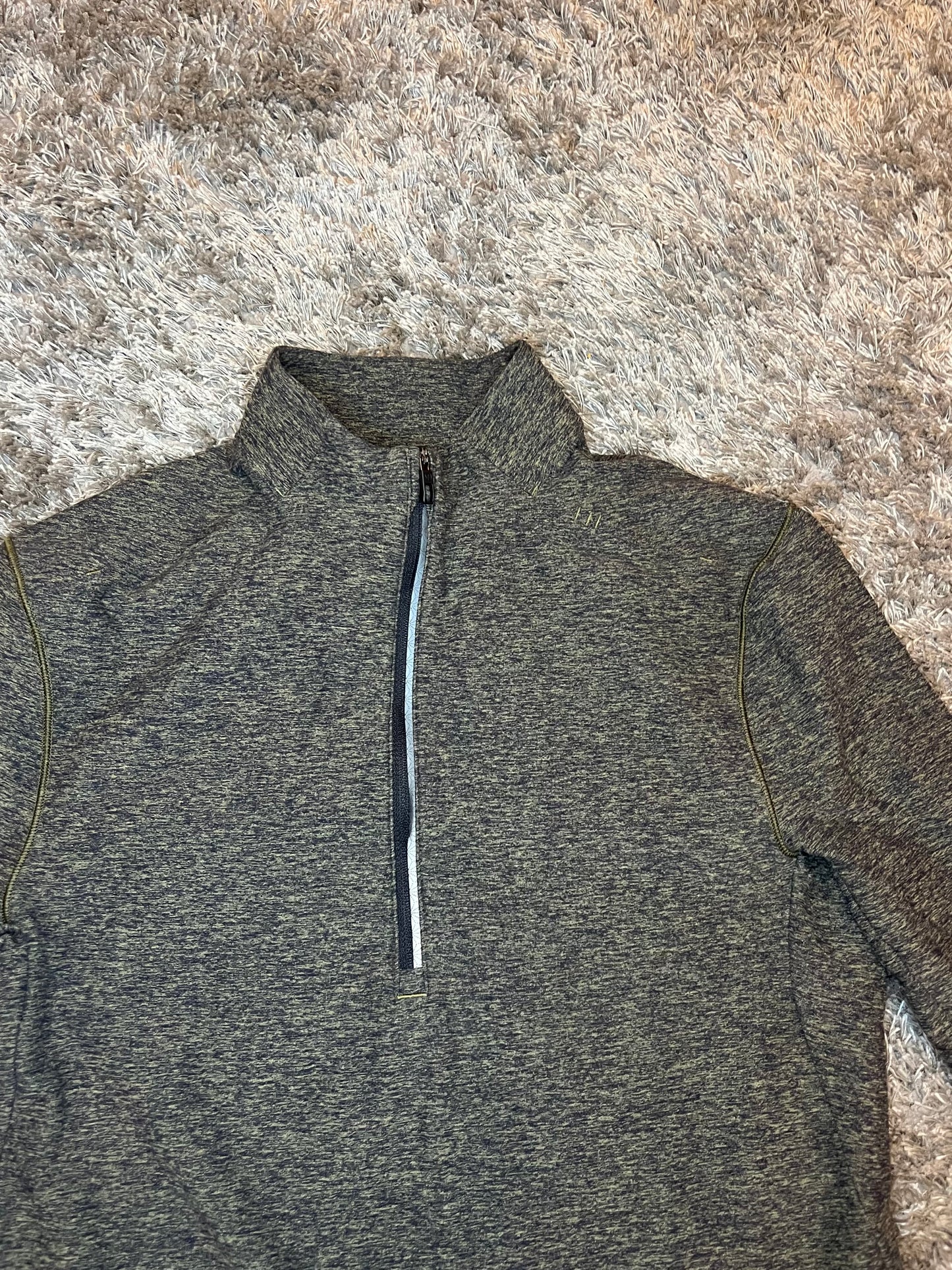 Lululemon Half Zip - Small