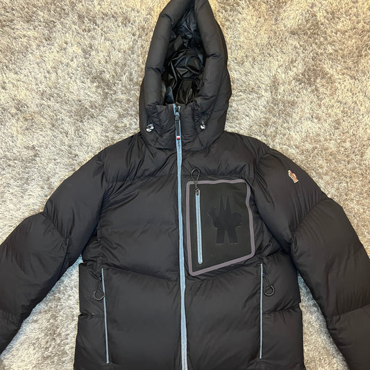 Moncler Grenoble Mandres - Size 2