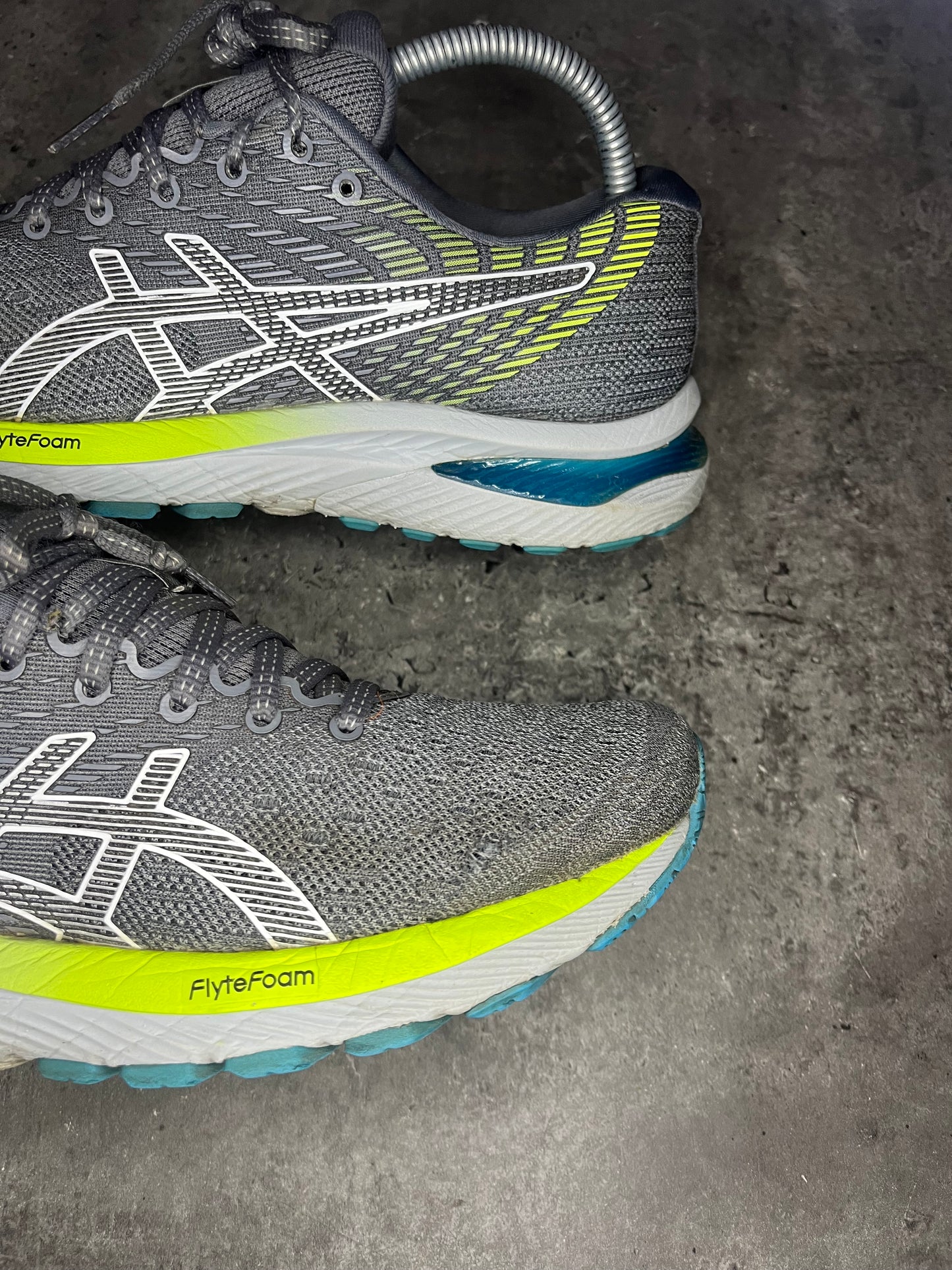 Asics Trainer - Uk 6 (40)