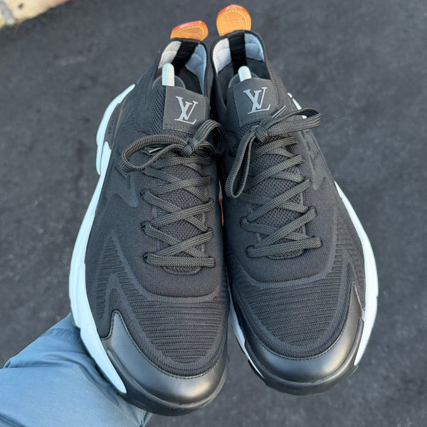 Louis Vuitton Tactic Black / White Trainer - Uk 8 (Fit 9)