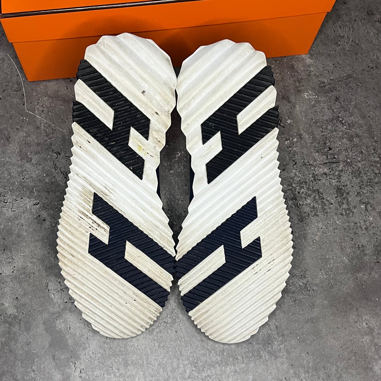 Hermes Bouncing Sneaker - Uk 7.5 (Fit 8/8.5)