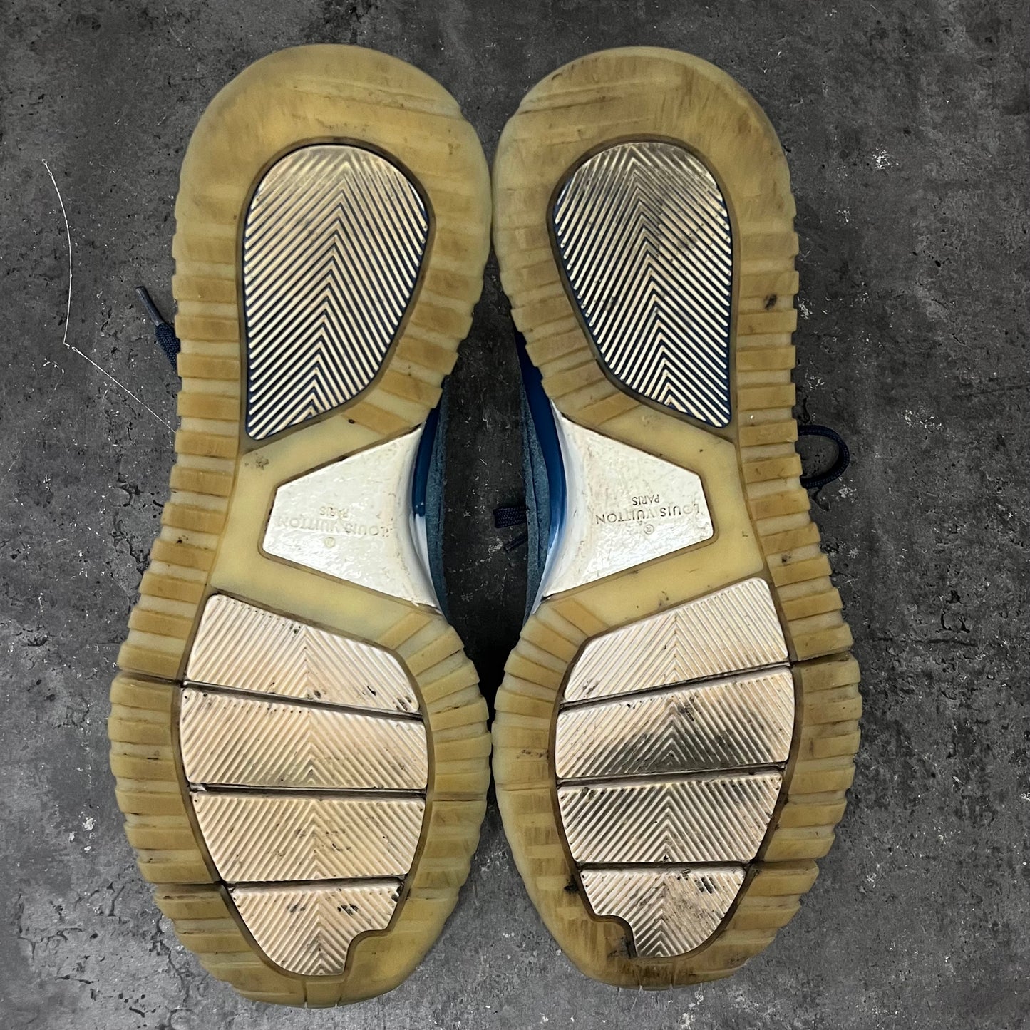 Louis Vuitton VNR - Uk 10 (Fit 11)