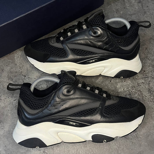 Dior B22 - Uk 7.5 (41.5)
