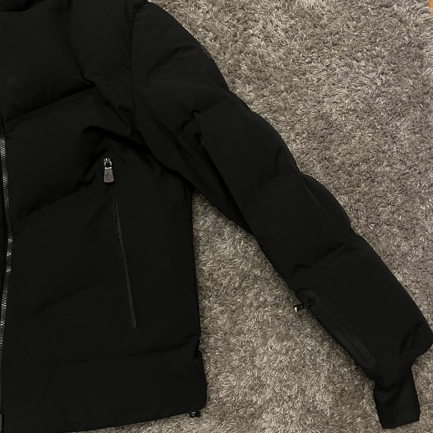 Moncler Grenoble Arcesaz - Size 3