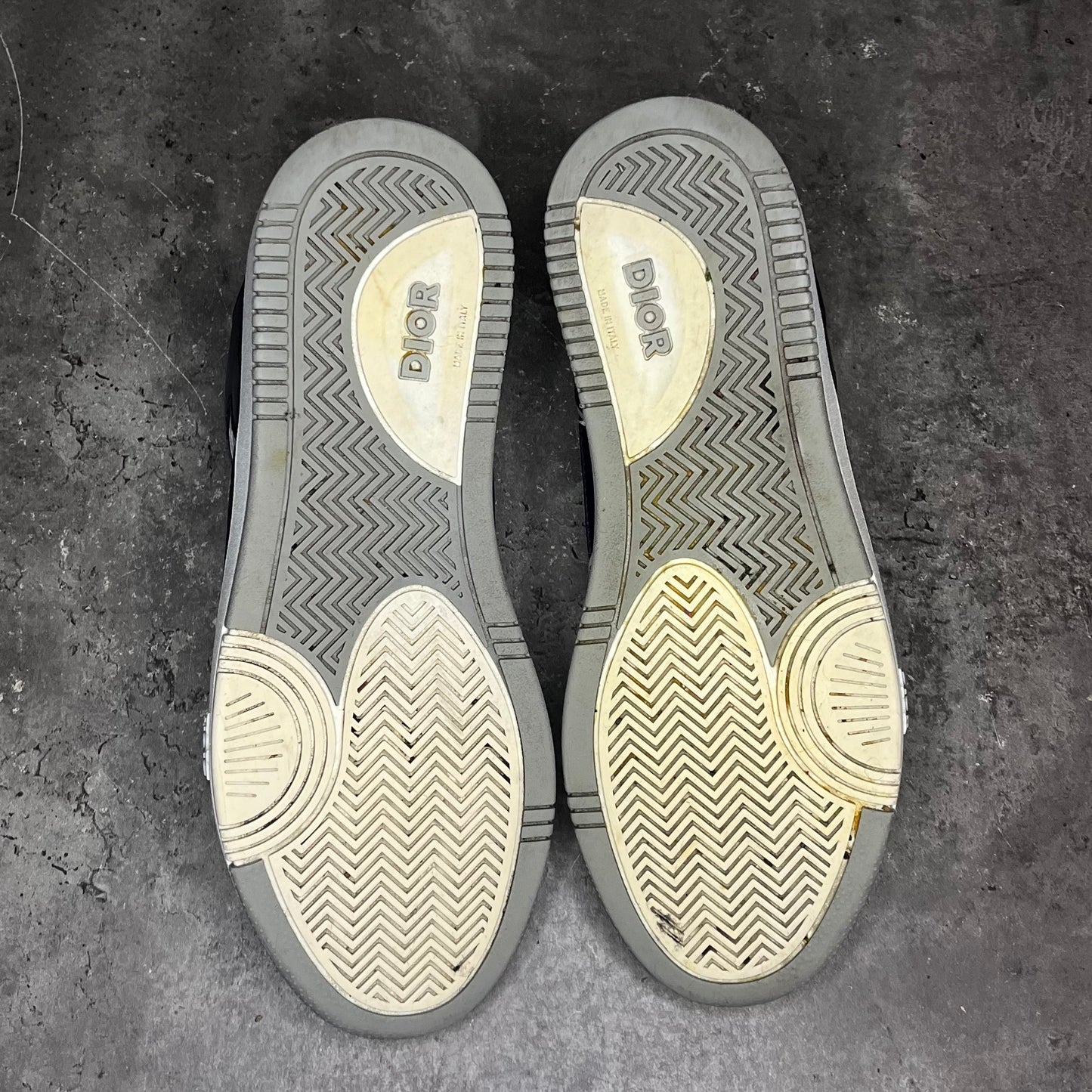 Dior B27 - Uk 8 (Fit 8.5/9)