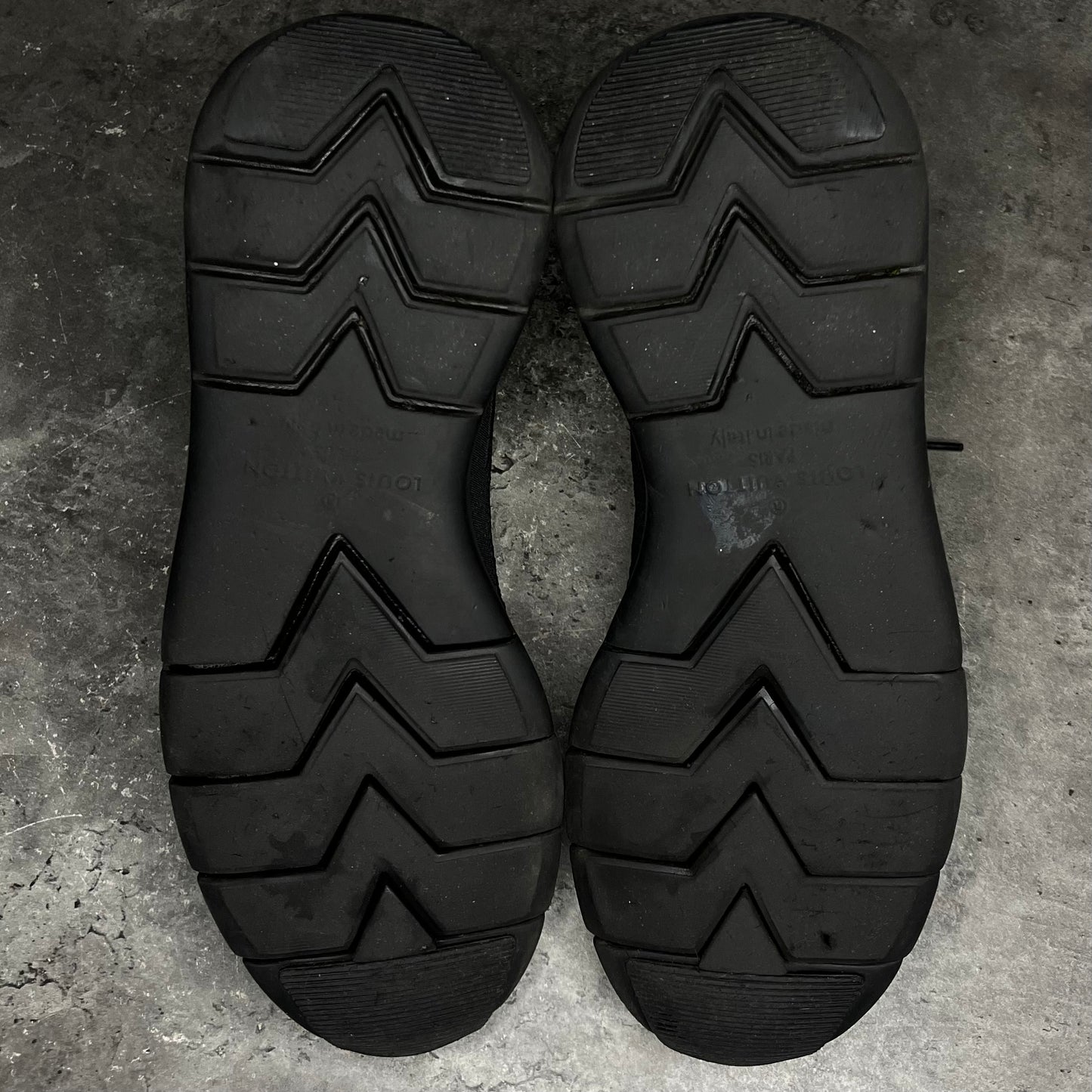 Louis Vuitton Fastlane - Uk 6.5 (Fit 7/7.5)