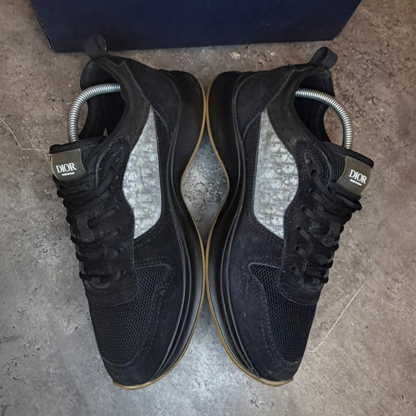 Dior B25 - Uk 8 (Fit 8.5/9)