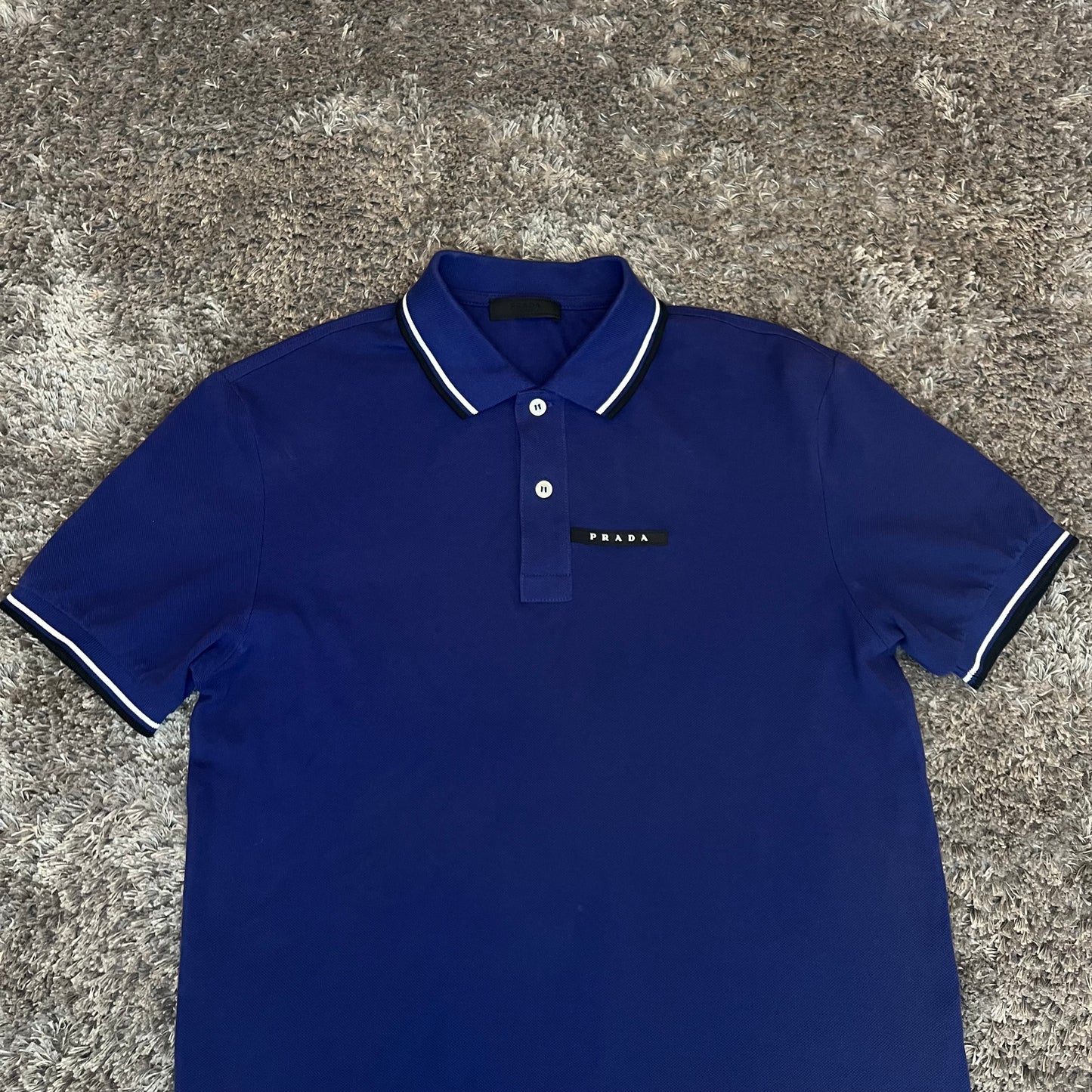 Prada Polo -                                          Medium