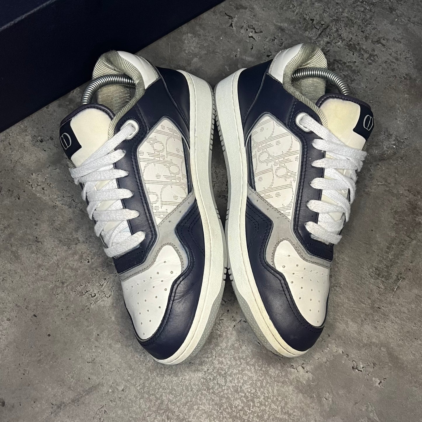 Dior B27 - Uk 6.5 (Fit 7/7.5)