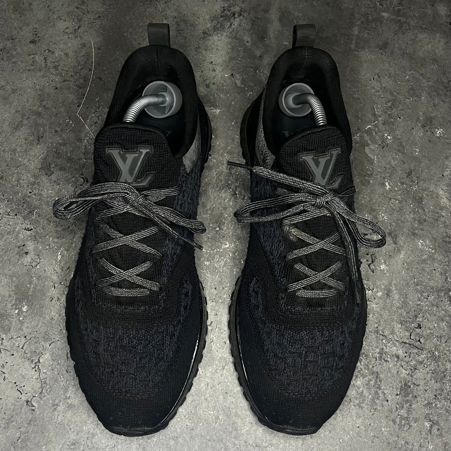 Louis Vuitton VNR - Uk 8.5 (Fit 9/9.5)