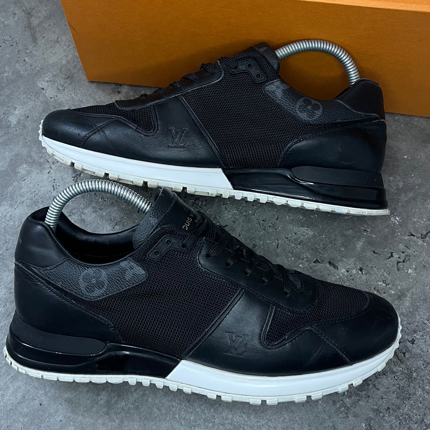 Louis Vuitton Runaway - Uk 7 (Fit 7.5/8)