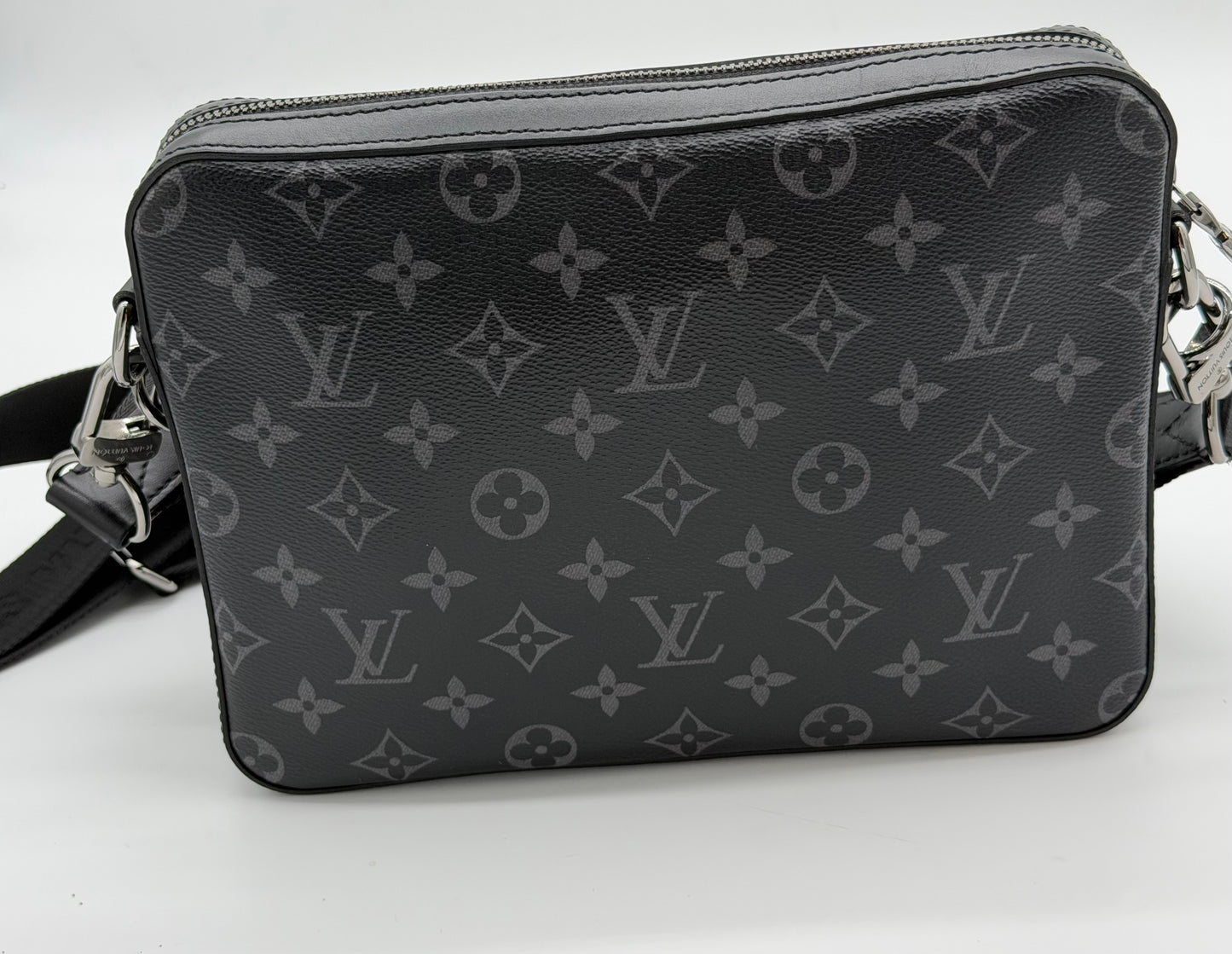 Louis Vuitton Trio Messenger Bag