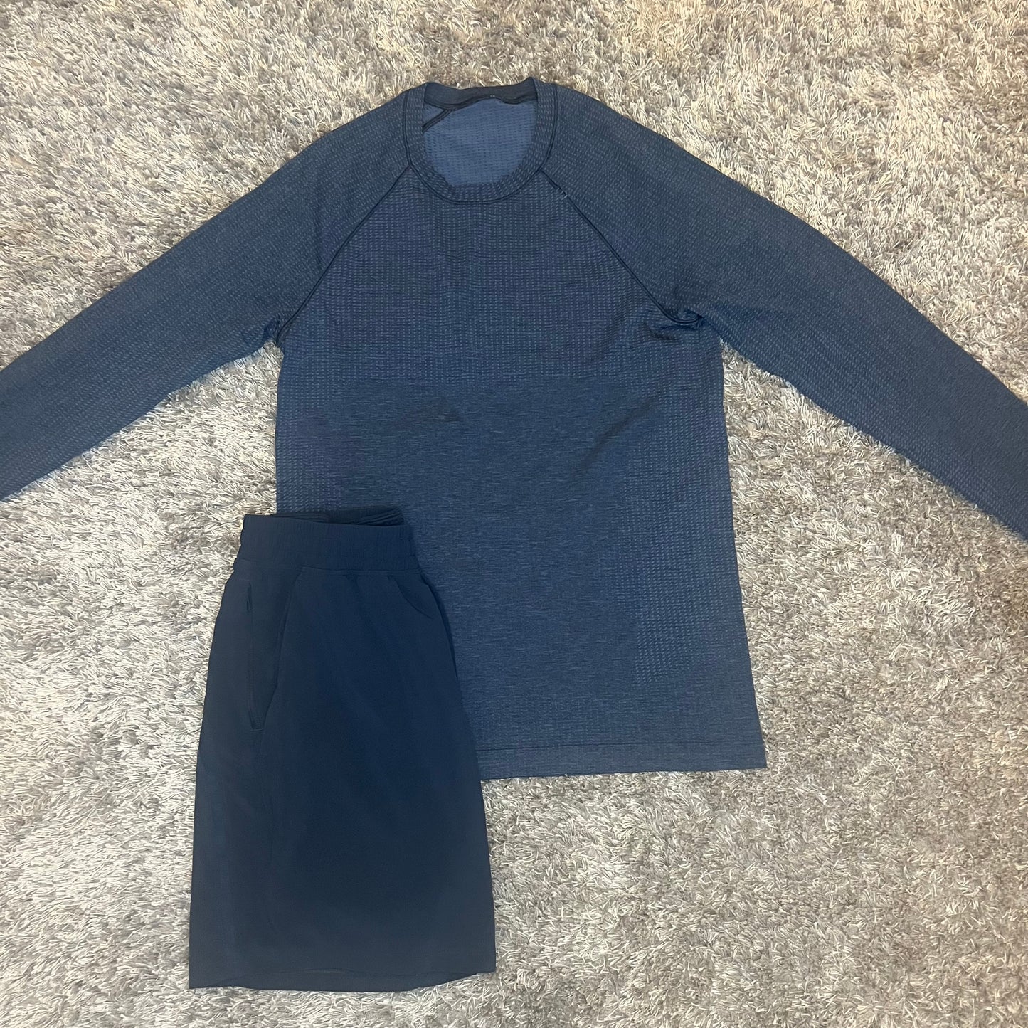 Lululemon Shorts & Long Sleeve Set - XS