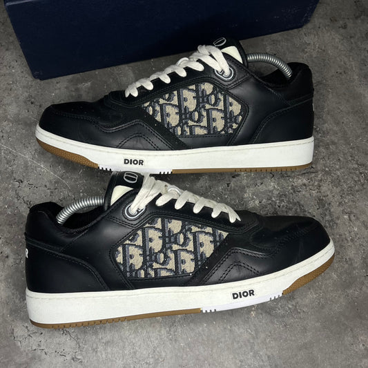 Dior B27 - Uk 8 (Fit 8.5/9)