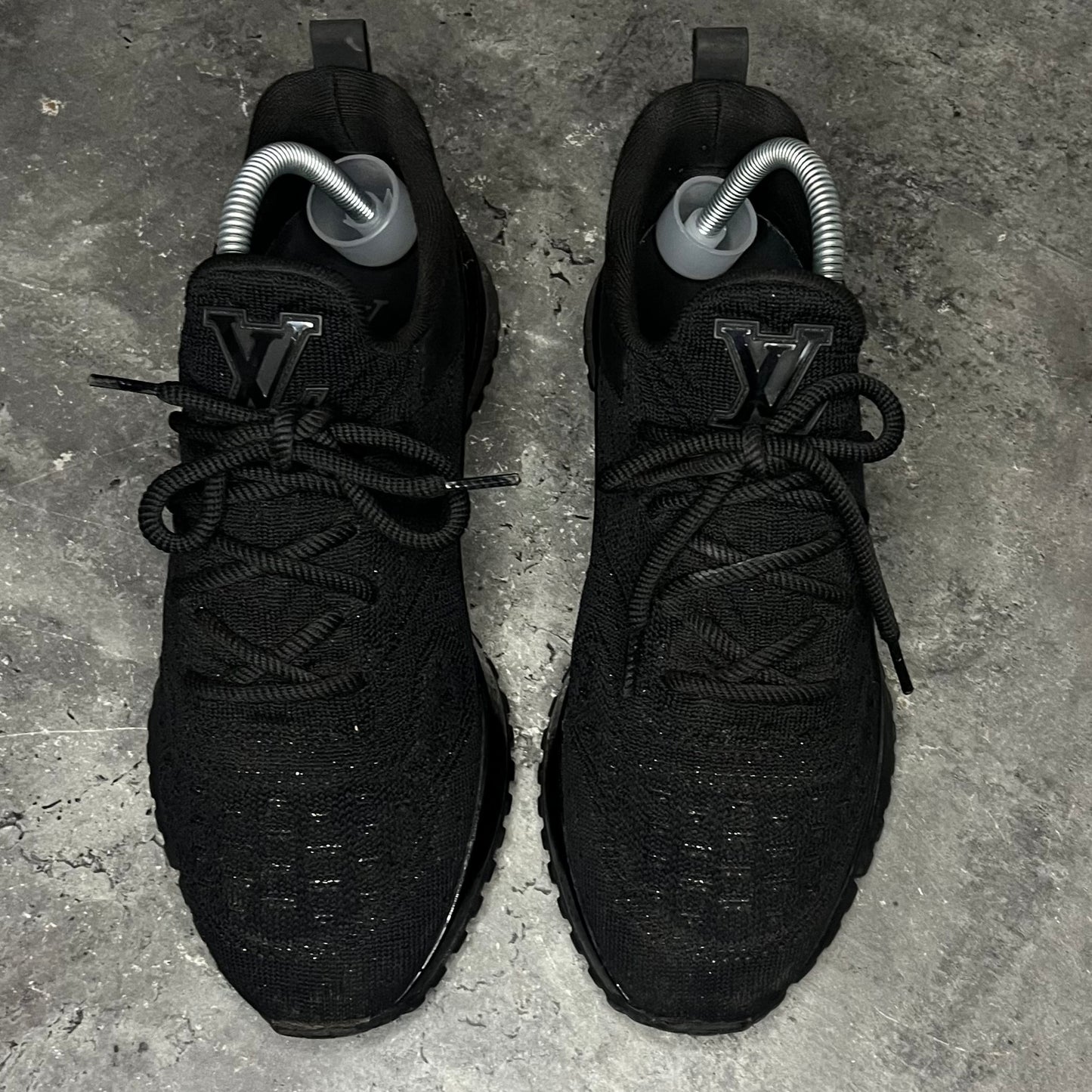 Louis Vuitton VNR - Uk 6 (Fit 6.5/7)