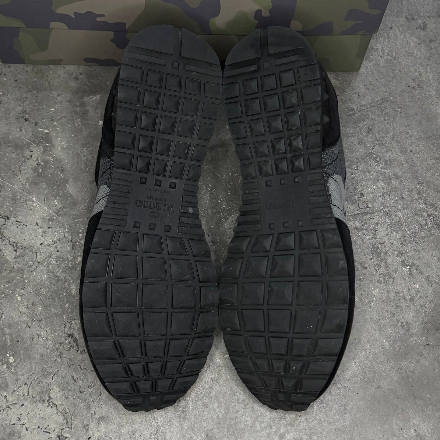 Valentino Runners - Uk 8 (Fit 8.5/9)