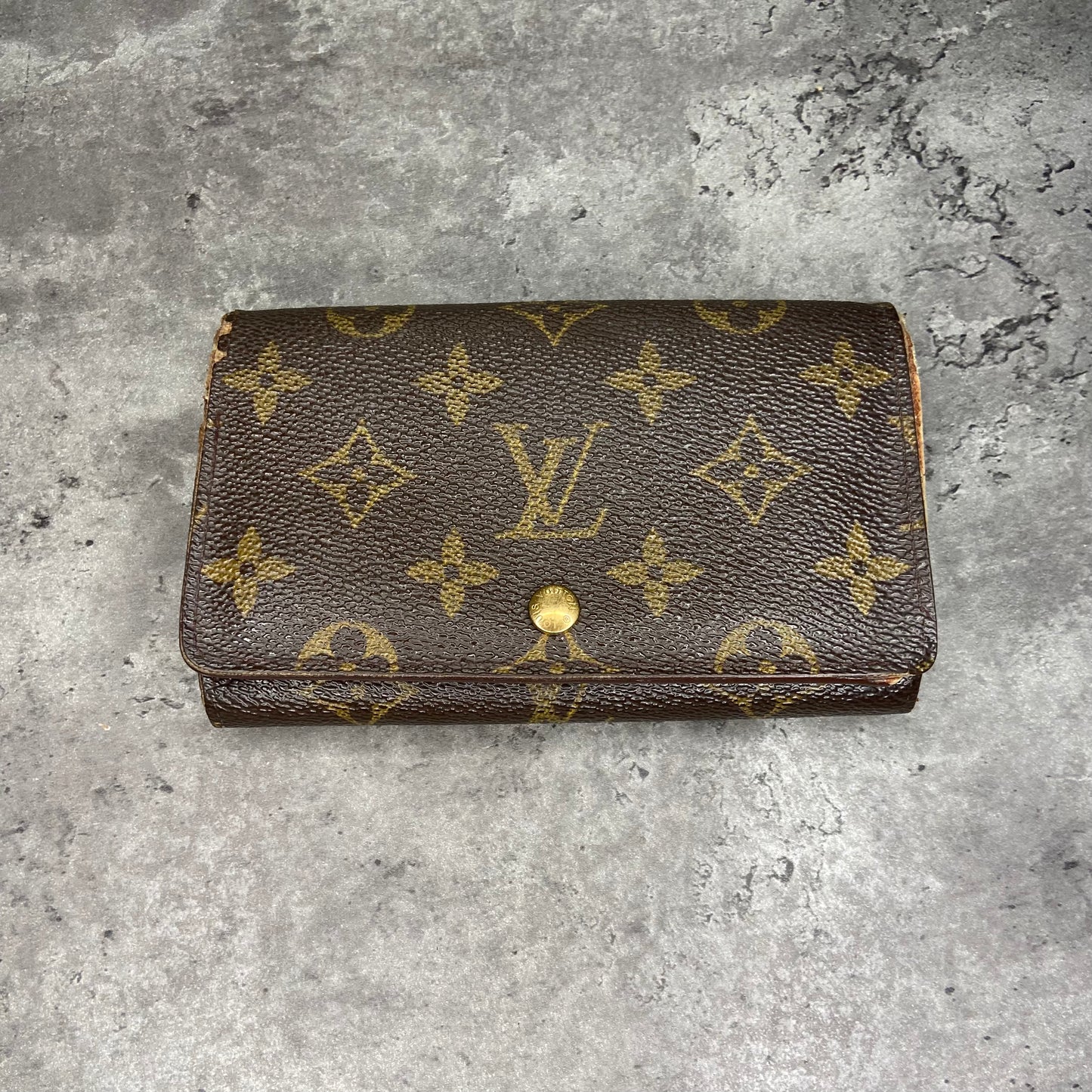 Louis Vuitton Purse