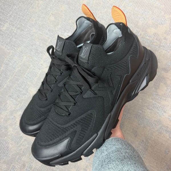 Louis Vuitton Tactic Black Trainer - Uk 9 (Fit 10) - view 5