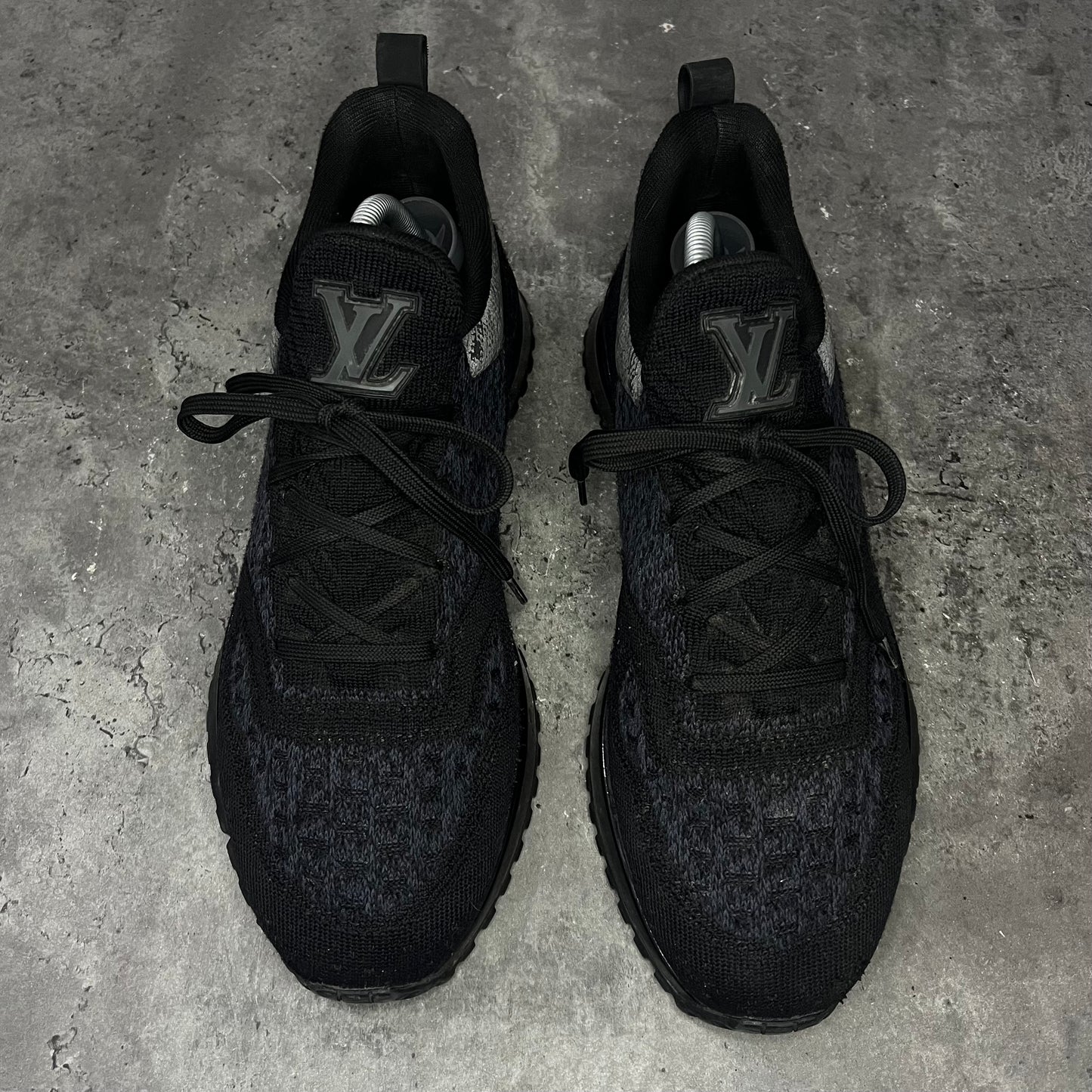 Louis Vuitton VNR - Uk 8 (Fit 9)