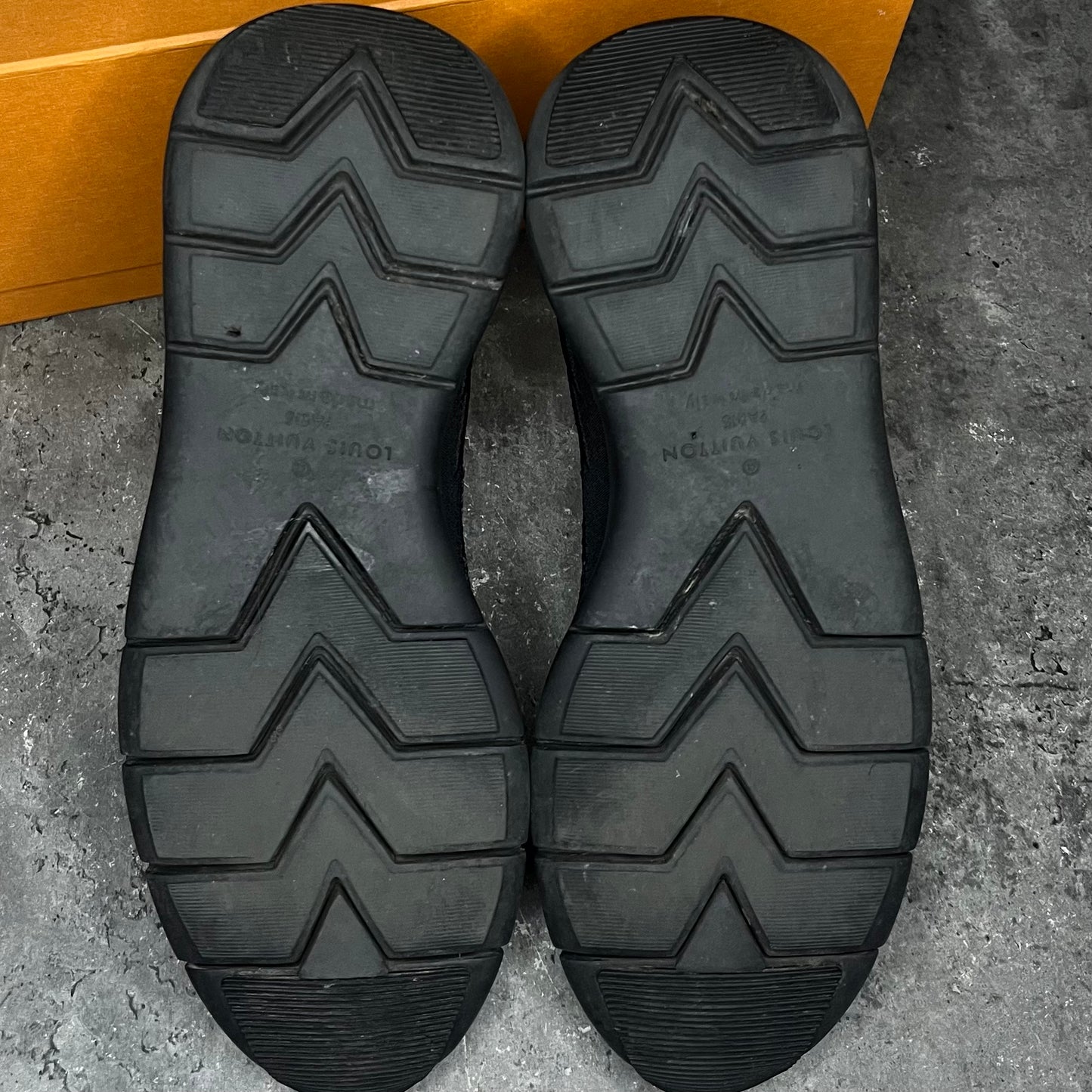 Louis Vuitton Fastlane - Uk 7 (Fit 7.5/8)