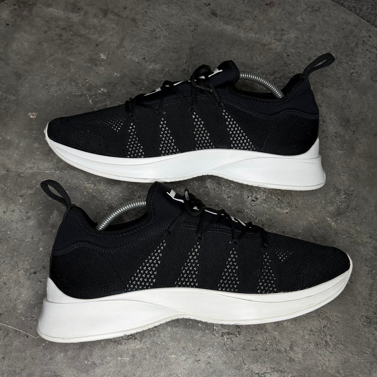 Dior B21 - Uk 8.5 (42.5)
