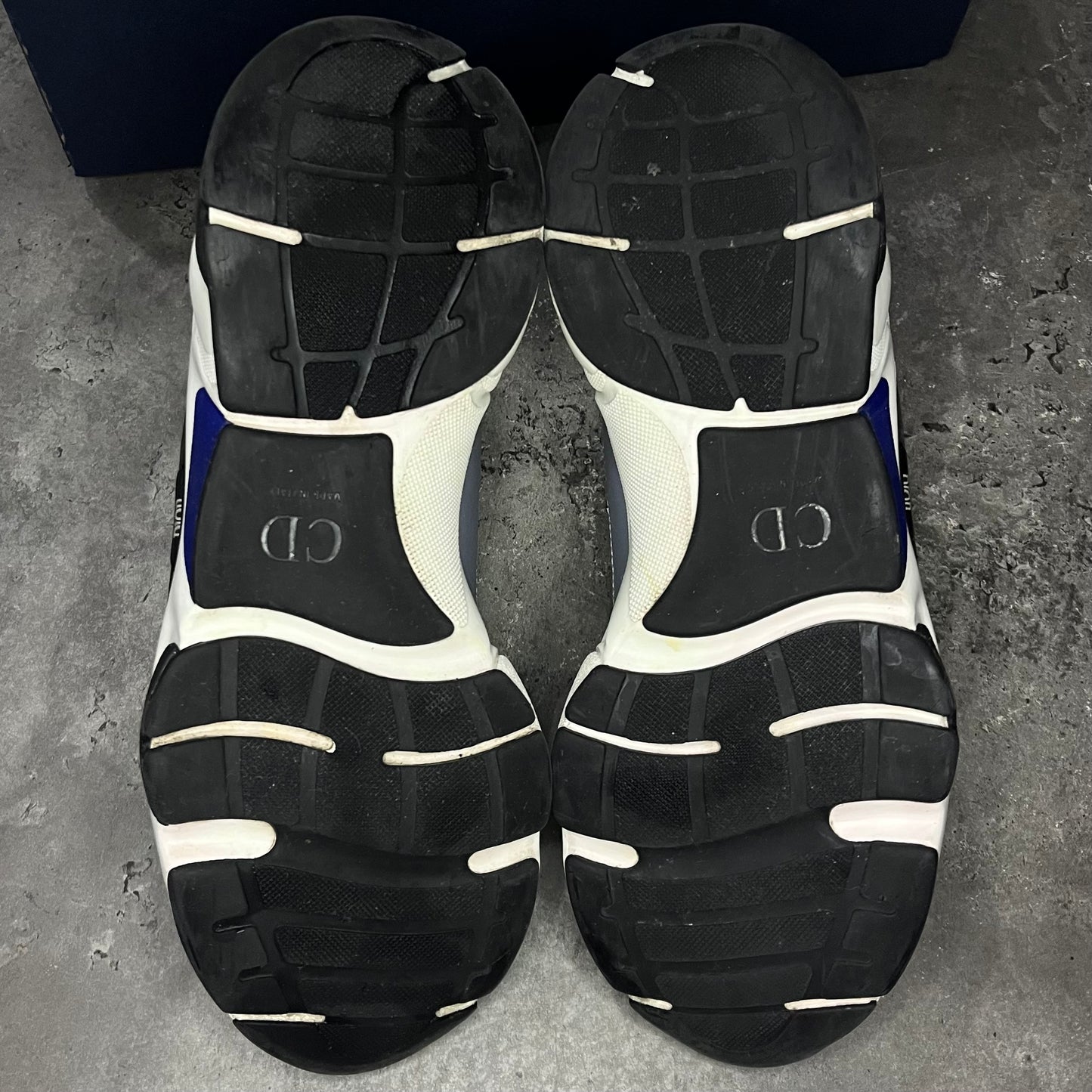 Dior B22 - Uk 7 (41)