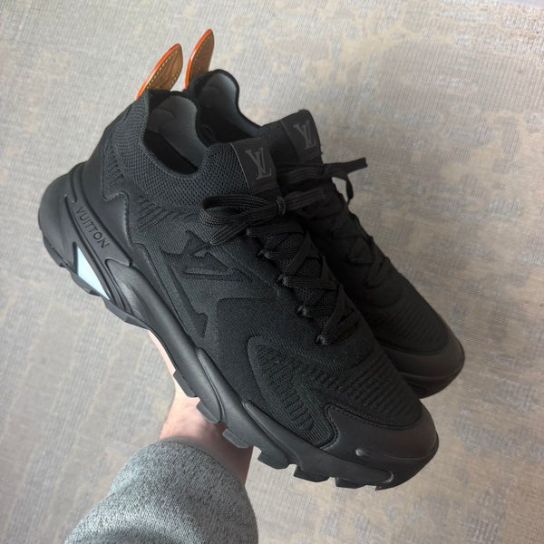 Louis Vuitton Tactic Black Trainer - Uk 9 (Fit 10) - view 3
