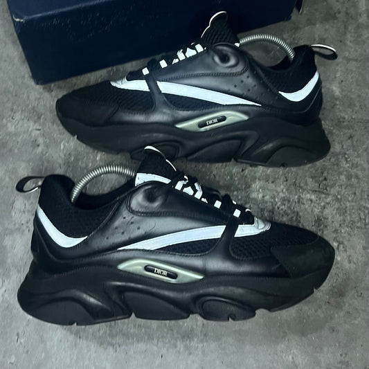 Dior B22 - Uk 9 (43)