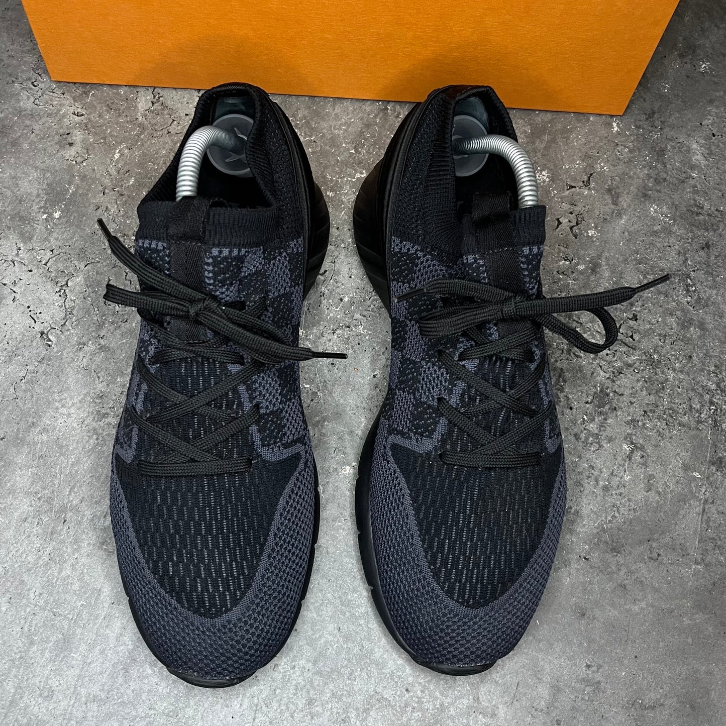 Louis Vuitton Fastlane - Uk 8 (Fit 8.5/9)