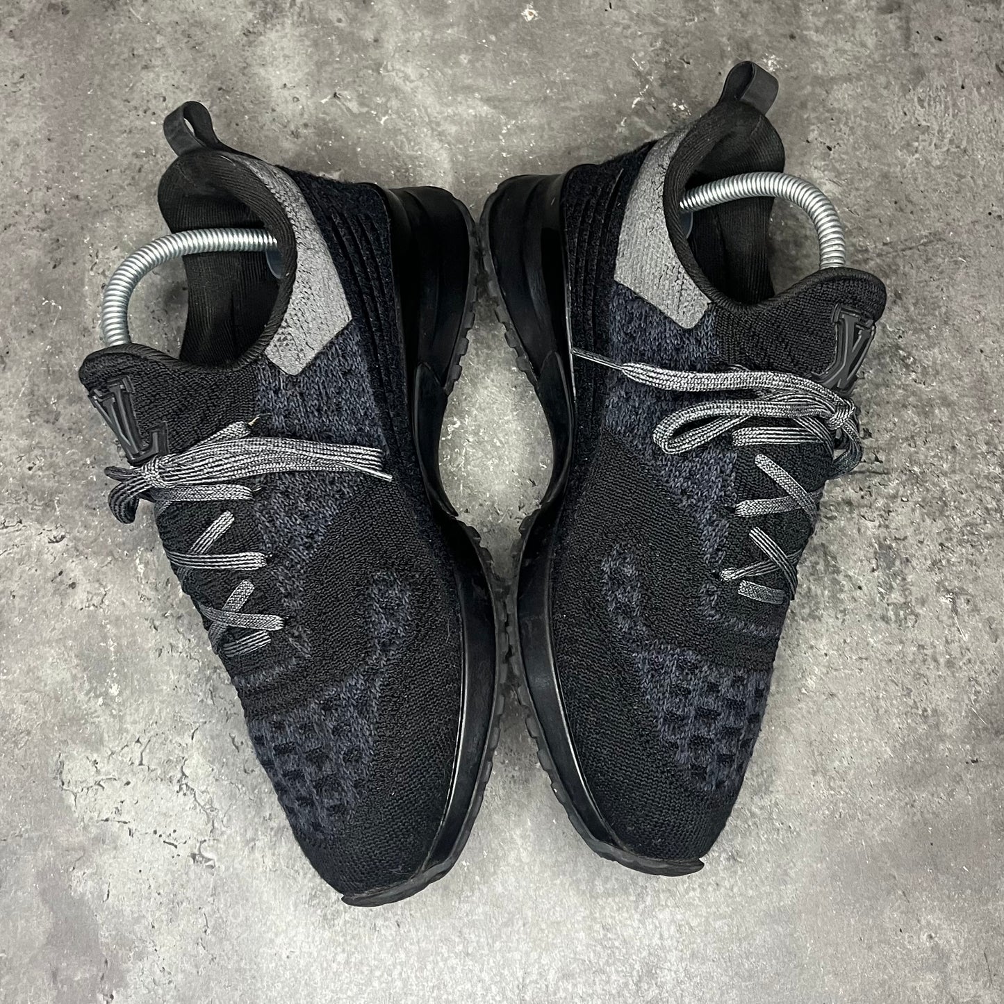 Louis Vuitton Vnr - Uk 7 (Fit 8)
