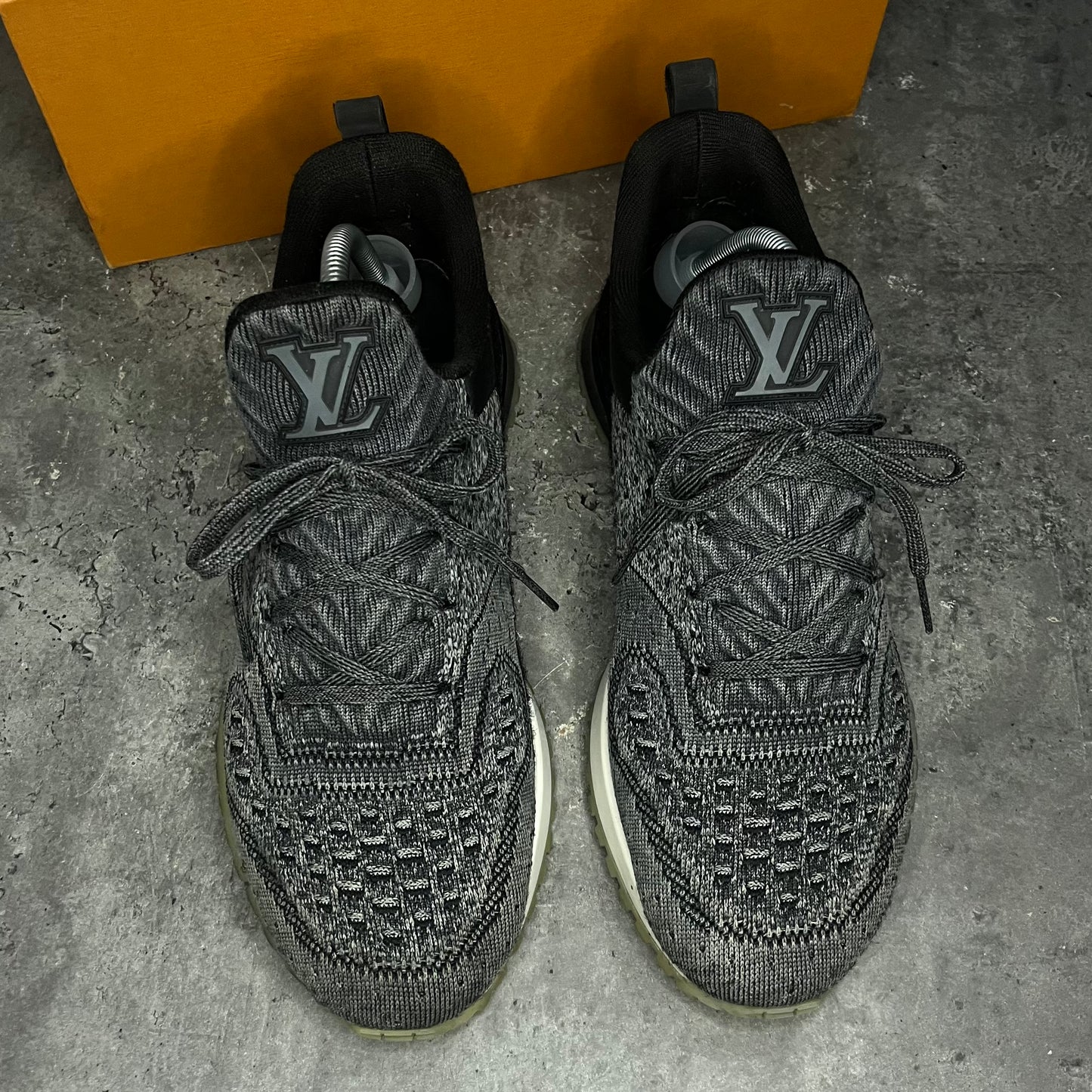 Louis Vuitton VNR - Uk 8.5 (Fit 9/9.5)
