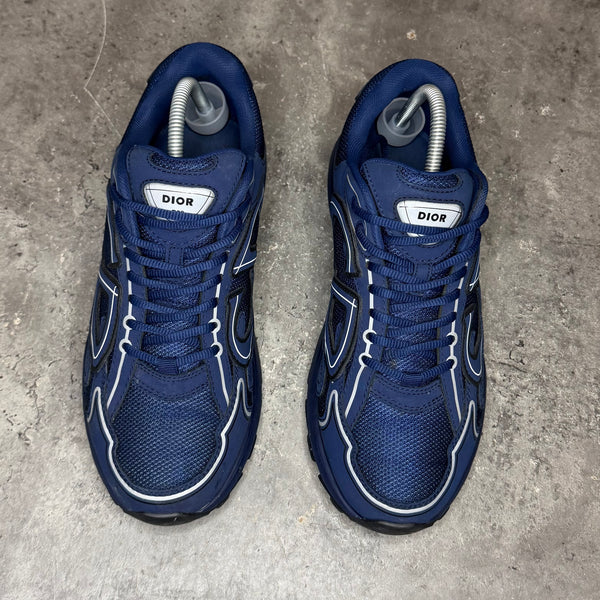 Dior B30 - Uk 8 (Eu 42)