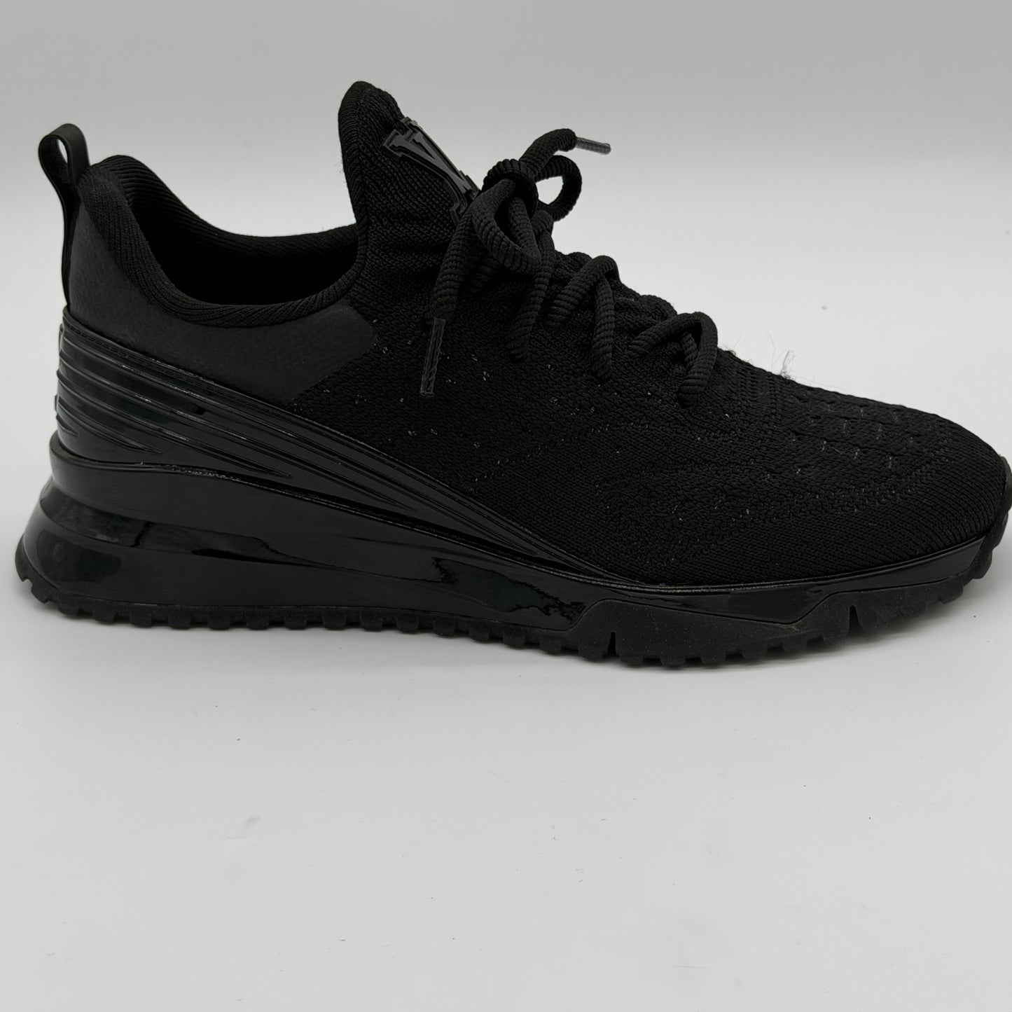 Louis Vuitton VNR Black - Uk 6 (Fit 6.5/7)