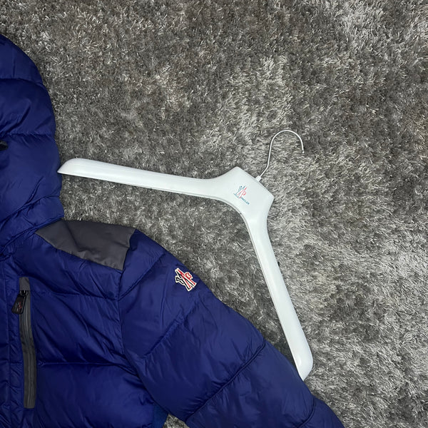 Moncler Grenoble - Fits Medium