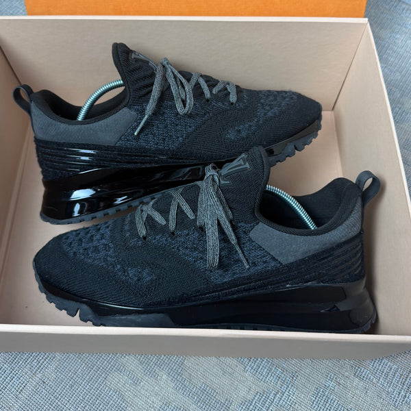 Louis Vuitton VNR Black Trainer - Uk 7 (Fit 8) - view 3