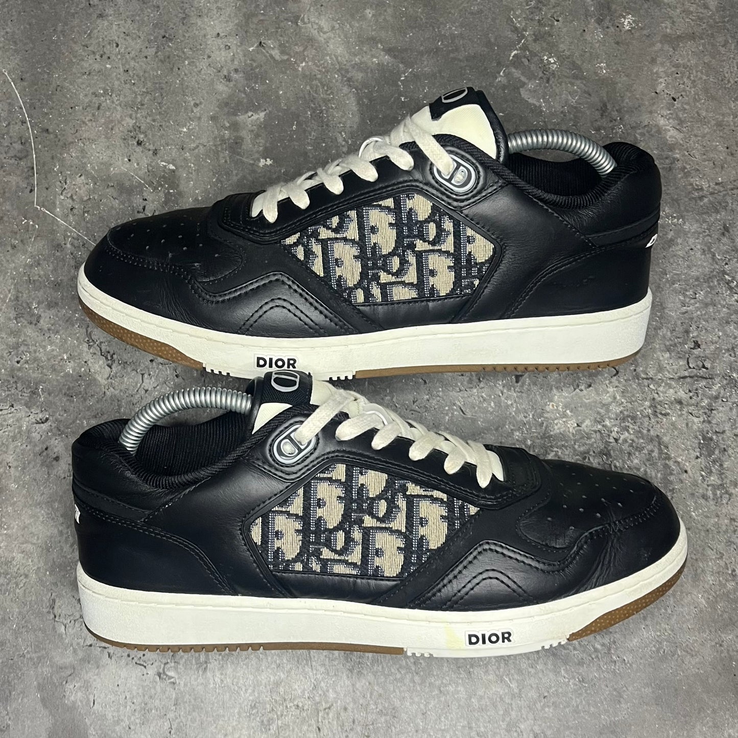 Dior B27 - Uk 6.5 (Fit 7/7.5)